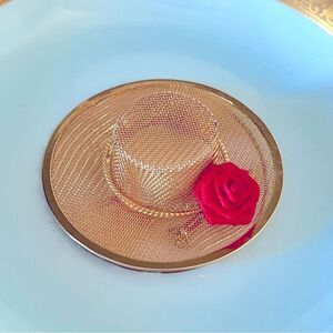 Vintage Gold Mesh Hat w/Rose Flower Brooch